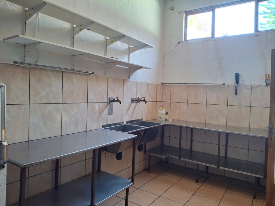 Commercial Property for Sale in Summerpride Eastern Cape